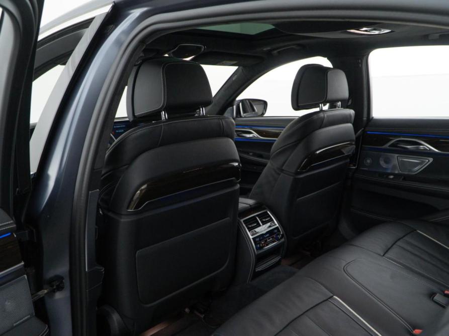 BMW 7 серии VI (G11/G12) Москва  - изображение 11