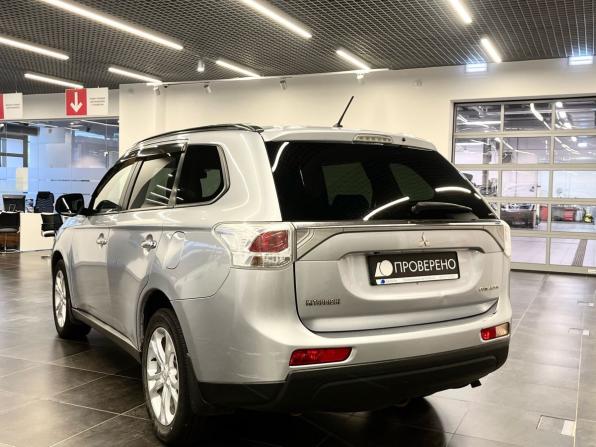 Mitsubishi Outlander III с пробегом 2012 года, цена 1 349 000 рублей, 172907 км, внедорожник, Автокод Объявления
