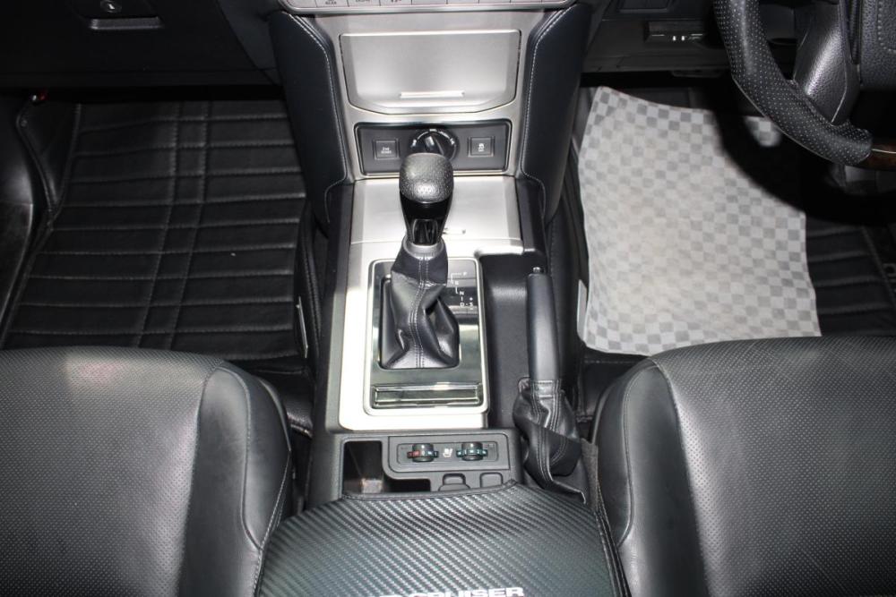 Toyota Land Cruiser Prado 150 Series Рестайлинг 2 Владивосток  - изображение 16