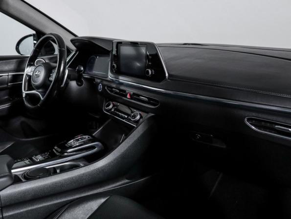 Hyundai Sonata VIII (DN8) с пробегом 2022 года, цена 2 695 000 рублей, 127585 км, седан, Автокод Объявления