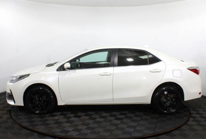 Toyota Corolla XI (E160 E170 E180) Рестайлинг 1 с пробегом 2017 года, цена 1 400 000 рублей, 204648 км, седан, Автокод Объявления