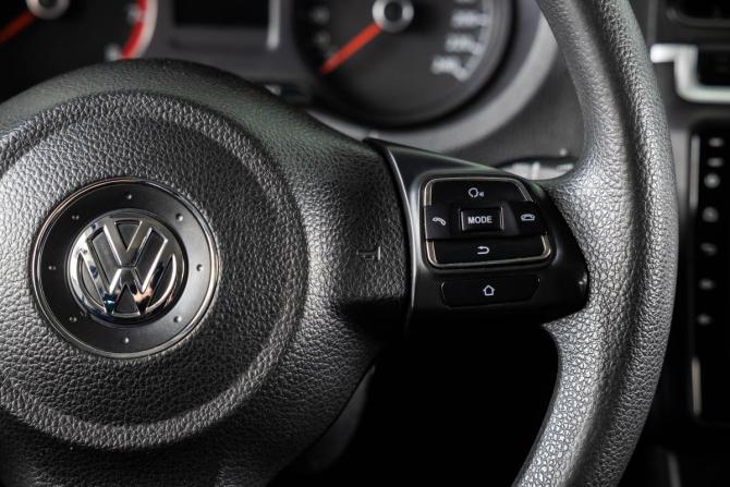 Volkswagen Polo V с пробегом 2014 года, цена 929 000 рублей, 166500 км, седан, Автокод Объявления