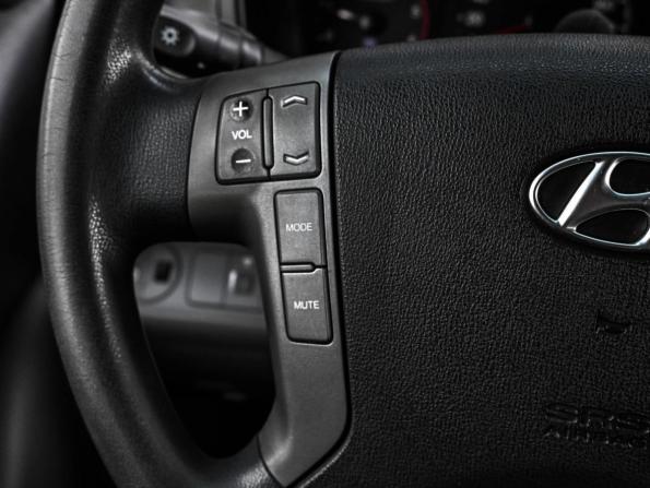 Hyundai Grand Starex I с пробегом 2012 года, цена 1 894 000 рублей, 224088 км, минивэн, Автокод Объявления
