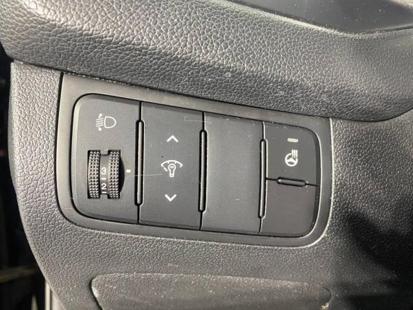 Kia Ceed II Рестайлинг с пробегом 2016 года, цена 1 089 000 рублей, 193041 км, хэтчбек, Автокод Объявления