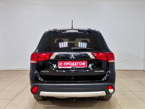 Mitsubishi Outlander III Рестайлинг 2 с пробегом 2016 года, цена 1 365 000 рублей, 294901 км, внедорожник, Автокод Объявления
