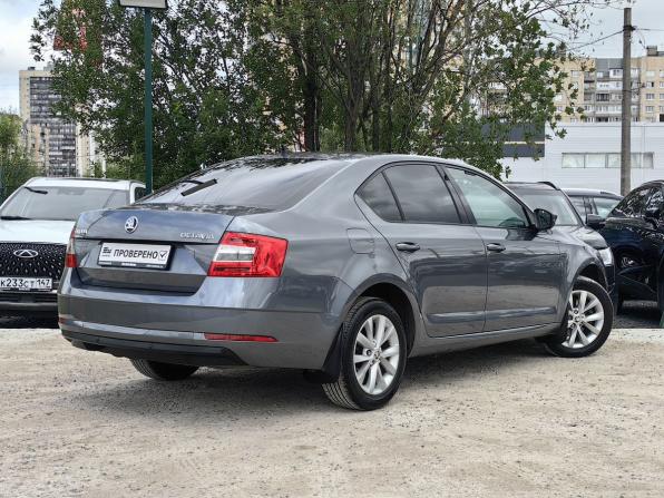 Skoda Octavia III (A7) Рестайлинг с пробегом 2018 года, цена 1 399 000 рублей, 123341 км, лифтбек, Автокод Объявления