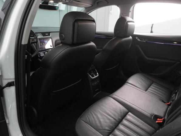 Skoda Octavia III (A7) Рестайлинг с пробегом 2018 года, цена 2 300 000 рублей, 98588 км, лифтбек, Автокод Объявления