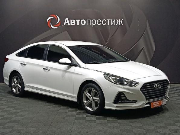 Hyundai Sonata VII (LF) Рестайлинг с пробегом 2019 года, цена 1 690 000 рублей, 155500 км, седан, Автокод Объявления