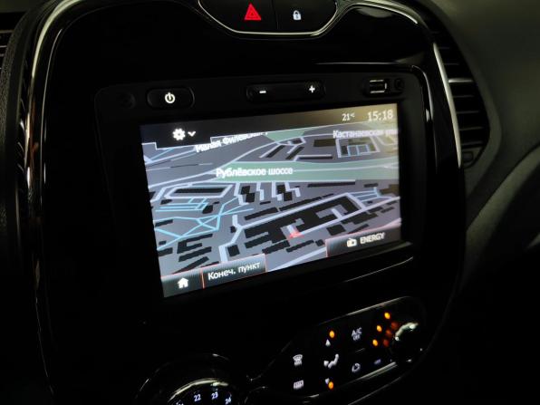Renault Kaptur I с пробегом 2018 года, цена 1 759 000 рублей, 73746 км, внедорожник, Автокод Объявления