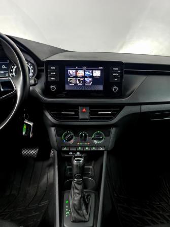Skoda Rapid II с пробегом 2021 года, цена 1 699 000 рублей, 29940 км, лифтбек, Автокод Объявления