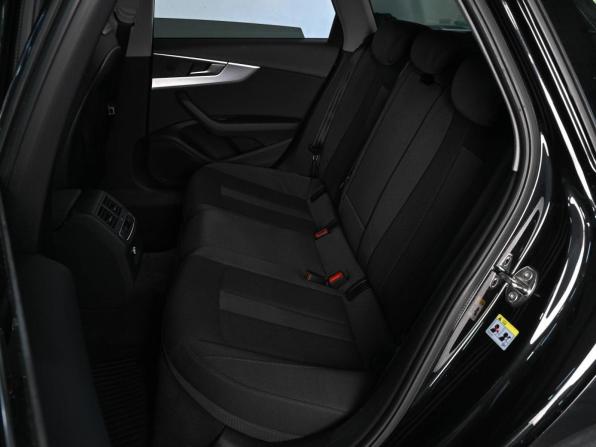 Audi A4 V (B9) с пробегом 2019 года, цена 2 489 000 рублей, 149145 км, универсал, Автокод Объявления