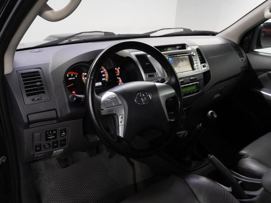Toyota Hilux VII Рестайлинг Тюмень  - изображение 10