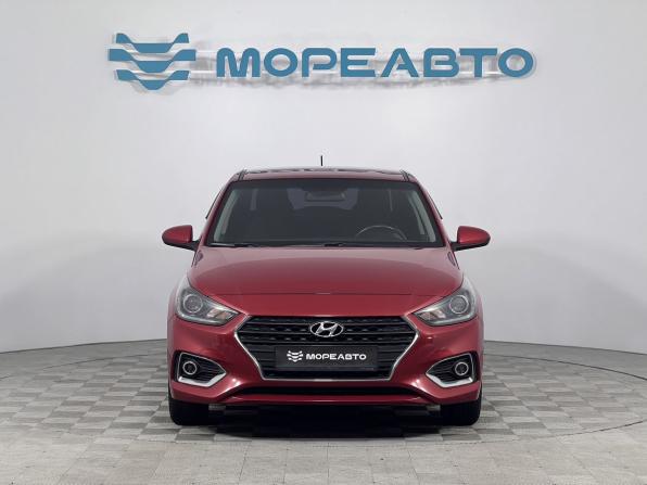 Hyundai Solaris II с пробегом 2018 года, цена 1 380 000 рублей, 90500 км, седан, Автокод Объявления