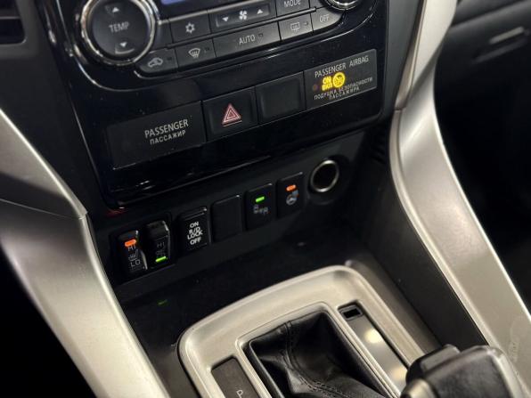 Mitsubishi Pajero Sport III с пробегом 2016 года, цена 2 750 000 рублей, 169240 км, внедорожник, Автокод Объявления