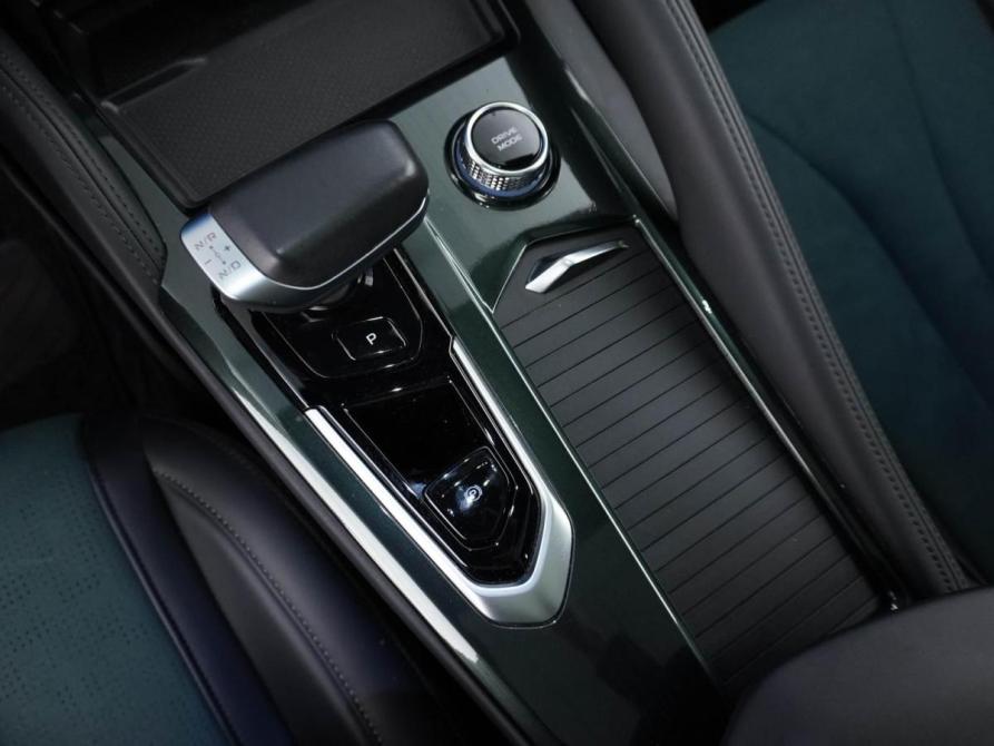 Geely Monjaro I Москва  - изображение 21
