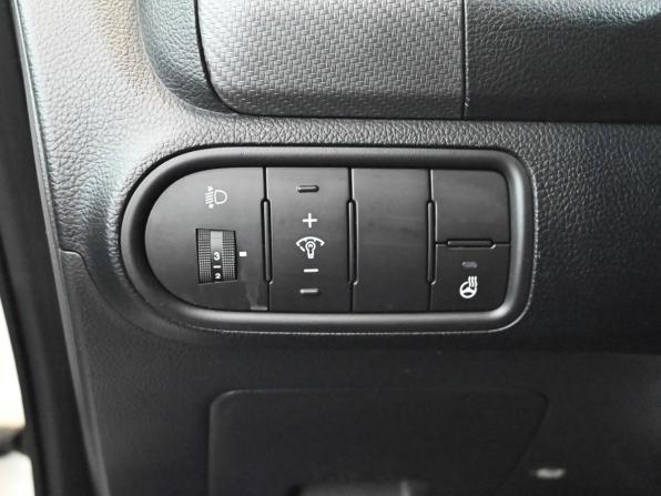 Kia Cerato III Рестайлинг (Classic) с пробегом 2019 года, цена 1 670 000 рублей, 127435 км, седан, Автокод Объявления