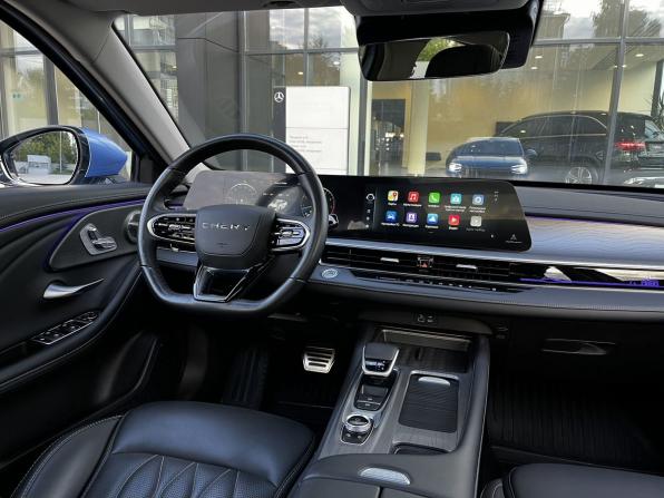 Chery Arrizo 8 с пробегом 2023 года, цена 1 970 000 рублей, 32224 км, седан, Автокод Объявления