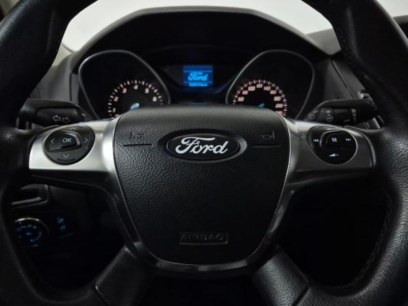 Ford Focus III с пробегом 2013 года, цена 800 000 рублей, 160172 км, универсал, Автокод Объявления