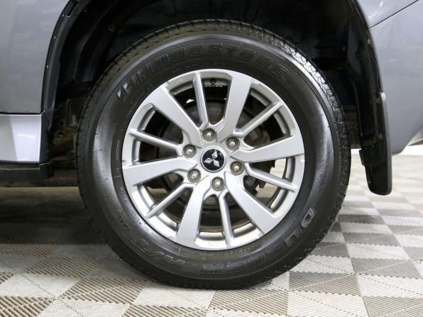 Mitsubishi Pajero Sport III с пробегом 2018 года, цена 2 750 000 рублей, 75000 км, внедорожник, Автокод Объявления