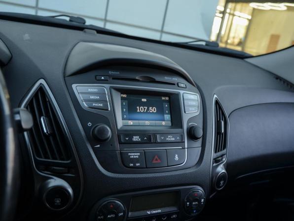 Hyundai ix35 I Рестайлинг с пробегом 2014 года, цена 1 620 000 рублей, 153236 км, внедорожник, Автокод Объявления