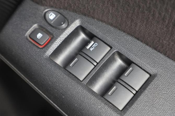 Honda Freed I Рестайлинг с пробегом 2013 года, цена 1 359 000 рублей, 140012 км, компактвэн, Автокод Объявления