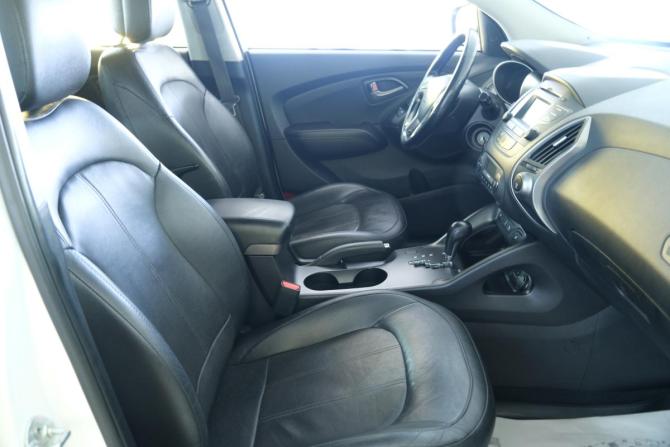 Hyundai ix35 I Рестайлинг с пробегом 2014 года, цена 1 869 000 рублей, 157000 км, внедорожник, Автокод Объявления