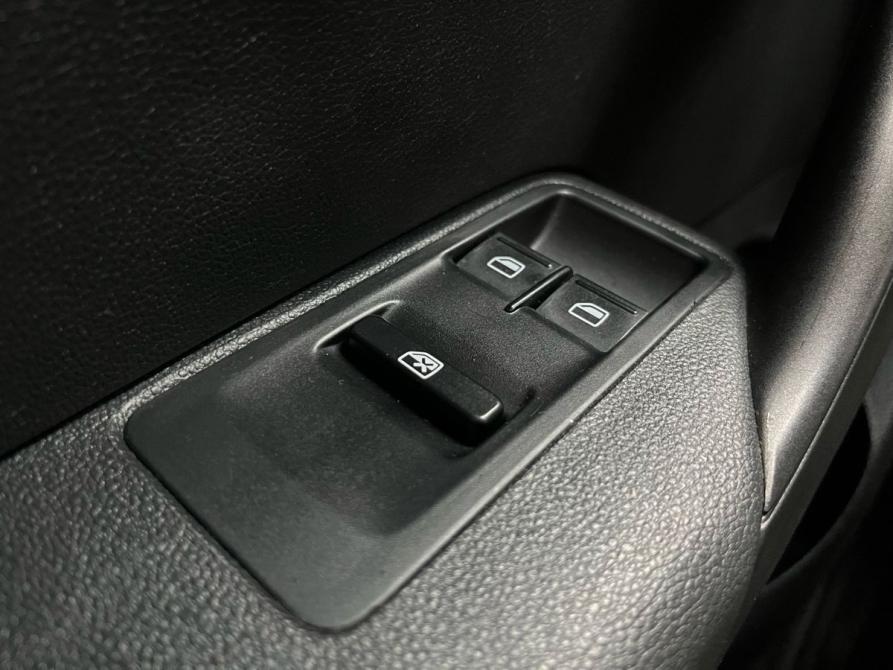 Volkswagen Polo V Рестайлинг Уфа  - изображение 12
