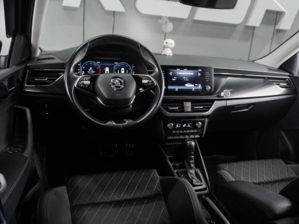 Skoda Rapid II с пробегом 2021 года, цена 1 720 000 рублей, 41652 км, лифтбек, Автокод Объявления