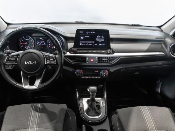 Kia Cerato IV Рестайлинг с пробегом 2022 года, цена 2 199 658 рублей, 120000 км, седан, Автокод Объявления