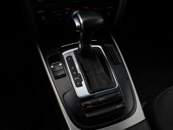 Audi A4 IV (B8) Рестайлинг с пробегом 2012 года, цена 1 250 000 рублей, 177250 км, седан, Автокод Объявления
