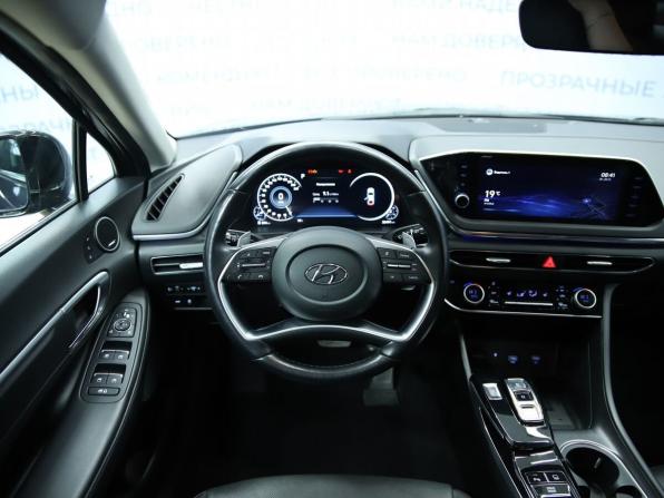 Hyundai Sonata VIII (DN8) с пробегом 2022 года, цена 2 750 000 рублей, 26491 км, седан, Автокод Объявления