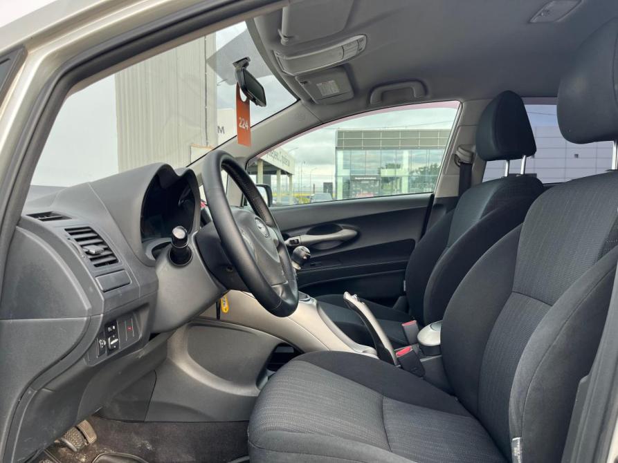 Toyota Auris I Санкт-Петербург  - изображение 10