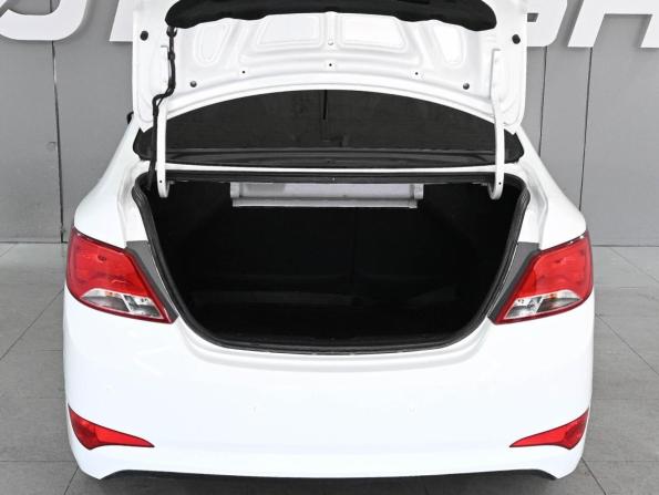 Hyundai Solaris I Рестайлинг с пробегом 2014 года, цена 1 120 000 рублей, 82829 км, седан, Автокод Объявления