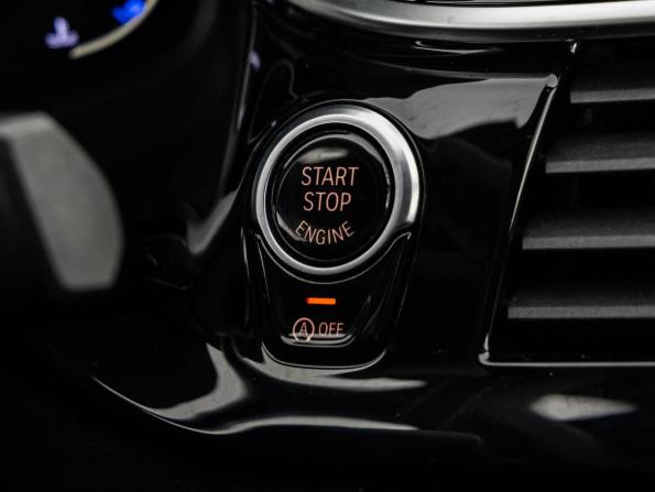 BMW 5 серии VII (G30/G31/G38) с пробегом 2017 года, цена 2 599 000 рублей, 169061 км, седан, Автокод Объявления