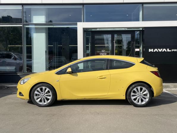 Opel Astra J Рестайлинг с пробегом 2014 года, цена 1 032 000 рублей, 135459 км, хэтчбек, Автокод Объявления