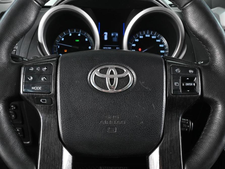 Toyota Land Cruiser Prado 150 Series Рестайлинг 1 Ростов-на-Дону  - изображение 12
