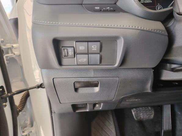 Toyota Highlander IV (XU70) с пробегом 2025 года, цена 5 450 000 рублей, 35 км, внедорожник, Автокод Объявления