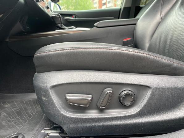 Toyota Camry VIII (XV70) с пробегом 2018 года, цена 2 399 000 рублей, 146500 км, седан, Автокод Объявления