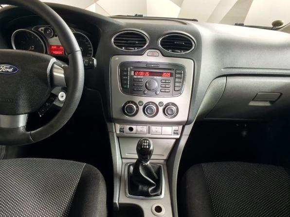 Ford Focus II Рестайлинг с пробегом 2010 года, цена 387 000 рублей, 269504 км, хэтчбек, Автокод Объявления