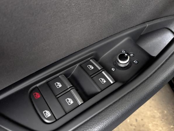 Audi A4 V (B9) с пробегом 2020 года, цена 2 795 000 рублей, 101712 км, универсал, Автокод Объявления