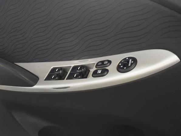 Hyundai Solaris I с пробегом 2014 года, цена 999 995 рублей, 209224 км, седан, Автокод Объявления