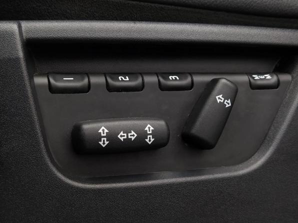 Land Rover Discovery III с пробегом 2008 года, цена 1 449 000 рублей, 282300 км, внедорожник, Автокод Объявления