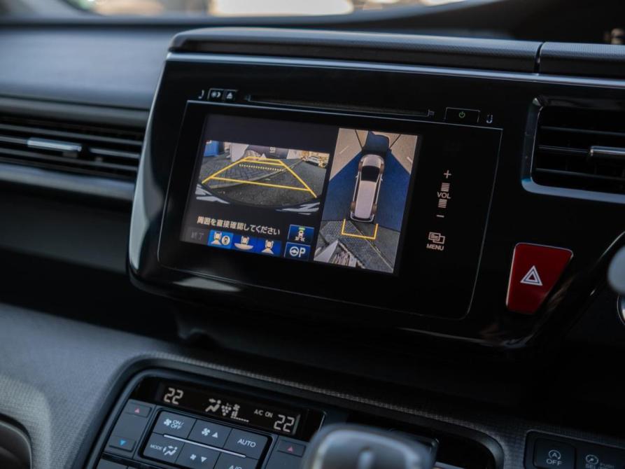 Honda Stepwgn V Сочи  - изображение 17