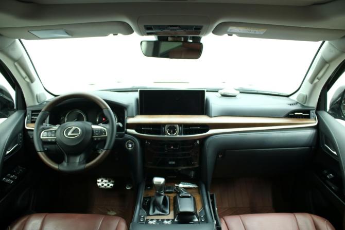 Lexus LX III Рестайлинг 2 с пробегом 2019 года, цена 11 500 000 рублей, 50884 км, внедорожник, Автокод Объявления