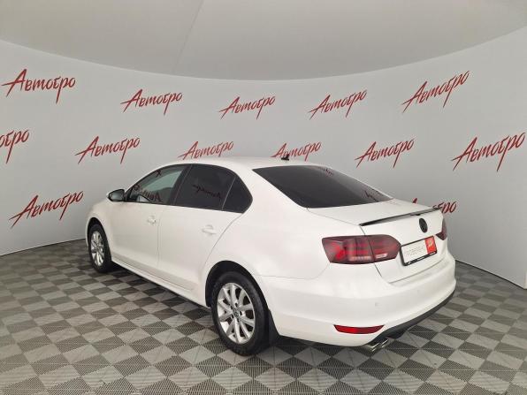 Volkswagen Jetta VI с пробегом 2013 года, цена 1 040 000 рублей, 134800 км, седан, Автокод Объявления