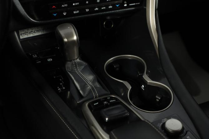 Lexus RX IV с пробегом 2017 года, цена 3 849 000 рублей, 170000 км, внедорожник, Автокод Объявления