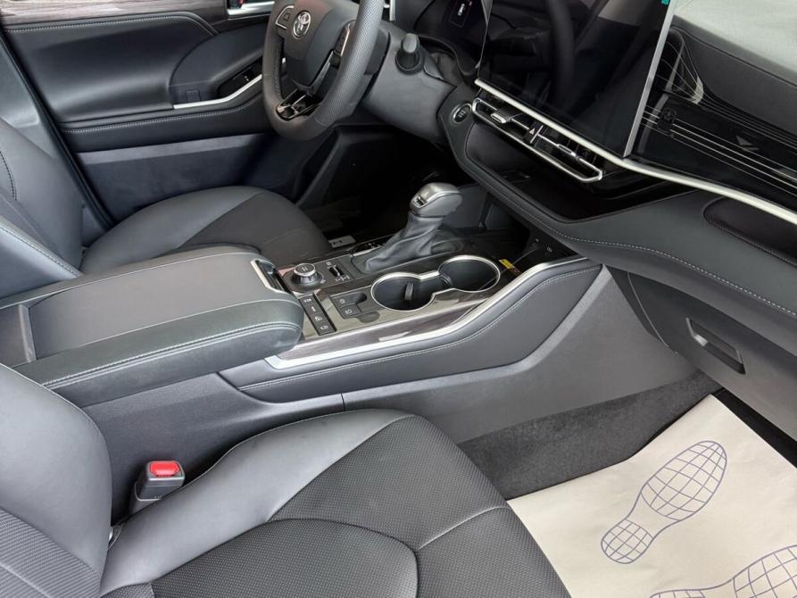 Toyota Highlander IV (XU70) Нижний Тагил  - изображение 19