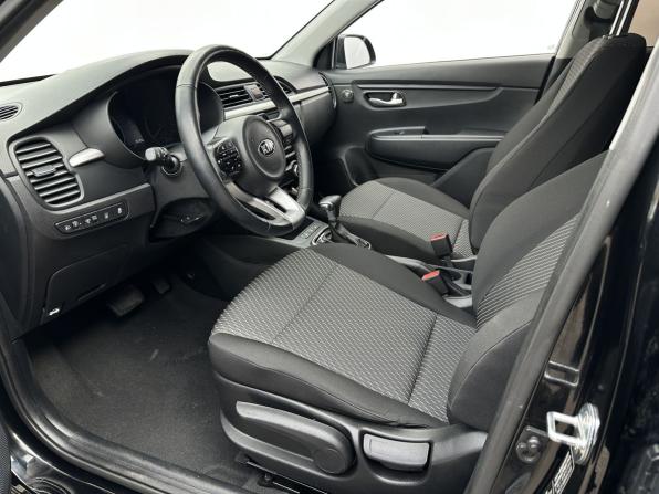 Kia Rio IV с пробегом 2019 года, цена 1 620 000 рублей, 70723 км, хэтчбек, Автокод Объявления