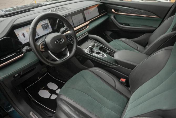 Geely Monjaro I с пробегом 2023 года, цена 2 949 000 рублей, 48189 км, внедорожник, Автокод Объявления