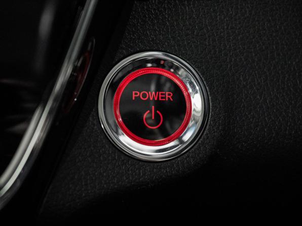 Honda Vezel I с пробегом 2018 года, цена 1 740 500 рублей, 100133 км, внедорожник, Автокод Объявления